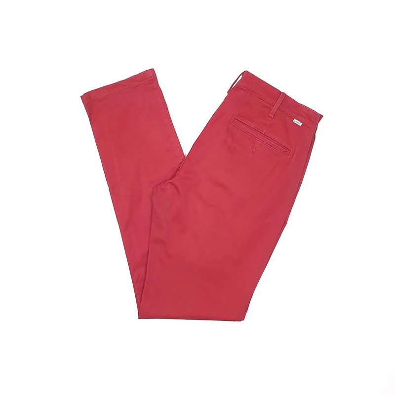Mens Levis Red Chino Trousers W34 L36